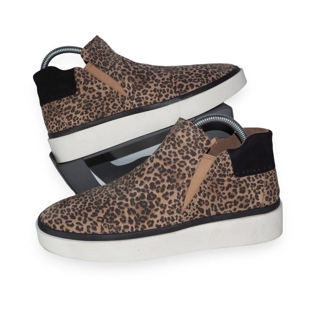 DV Dolce Vita Vinni Microsuede Cheetah Chelsea Fashion Sneakers‎ Women's 8.5
